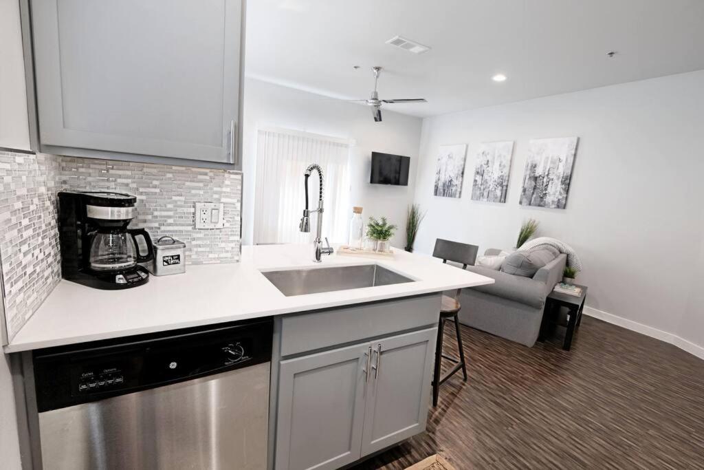 The Kozy Urban Dallas Flat Esterno foto