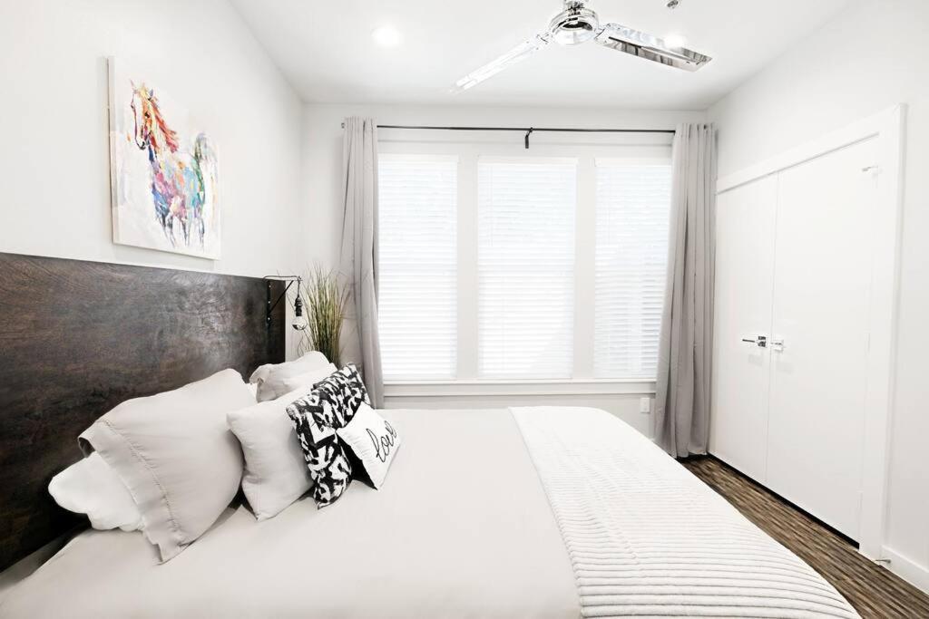 The Kozy Urban Dallas Flat Esterno foto